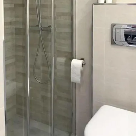 דירה Argonavis 215 Sistach